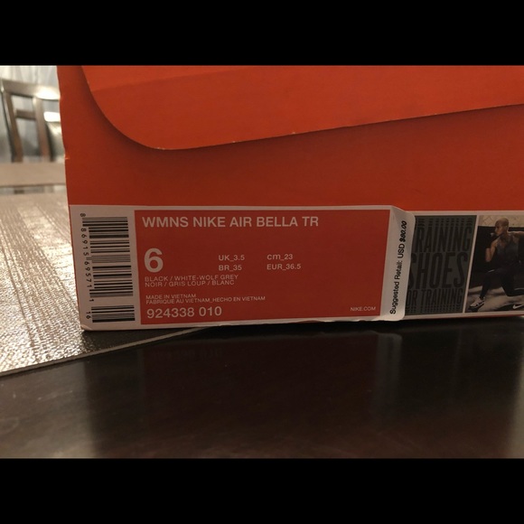 Nike Air Bella New in Box - Picture 3 of 6